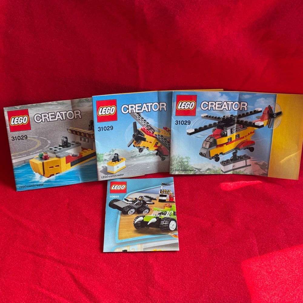 LEGO Creator 3-in-1 Set  and Monster race